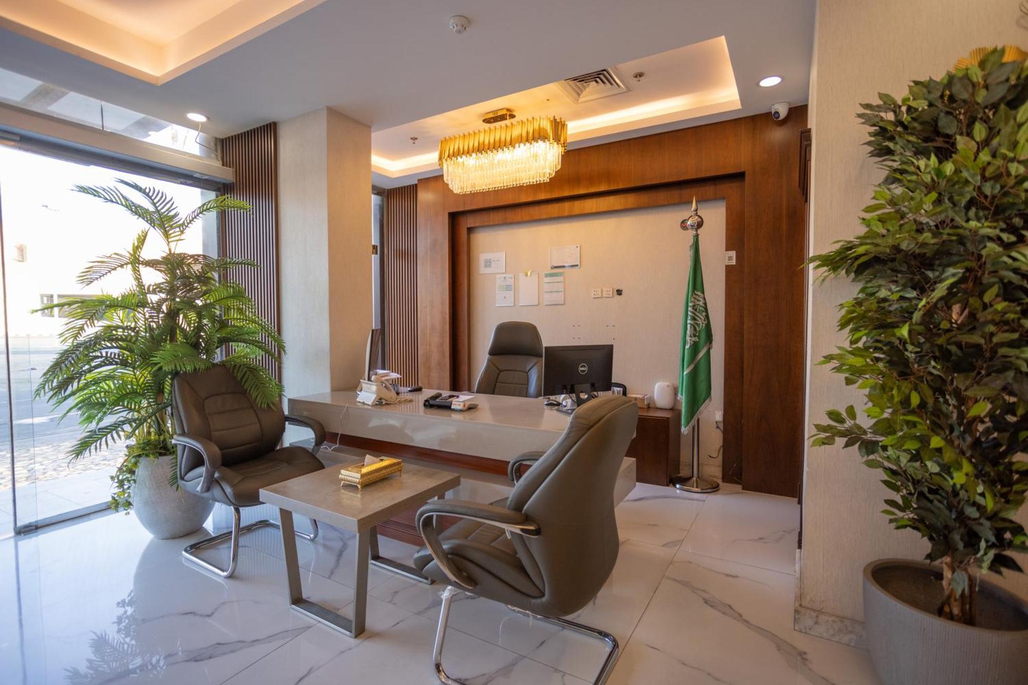 Laten Suites Andalus Mall Jeddah Exterior photo