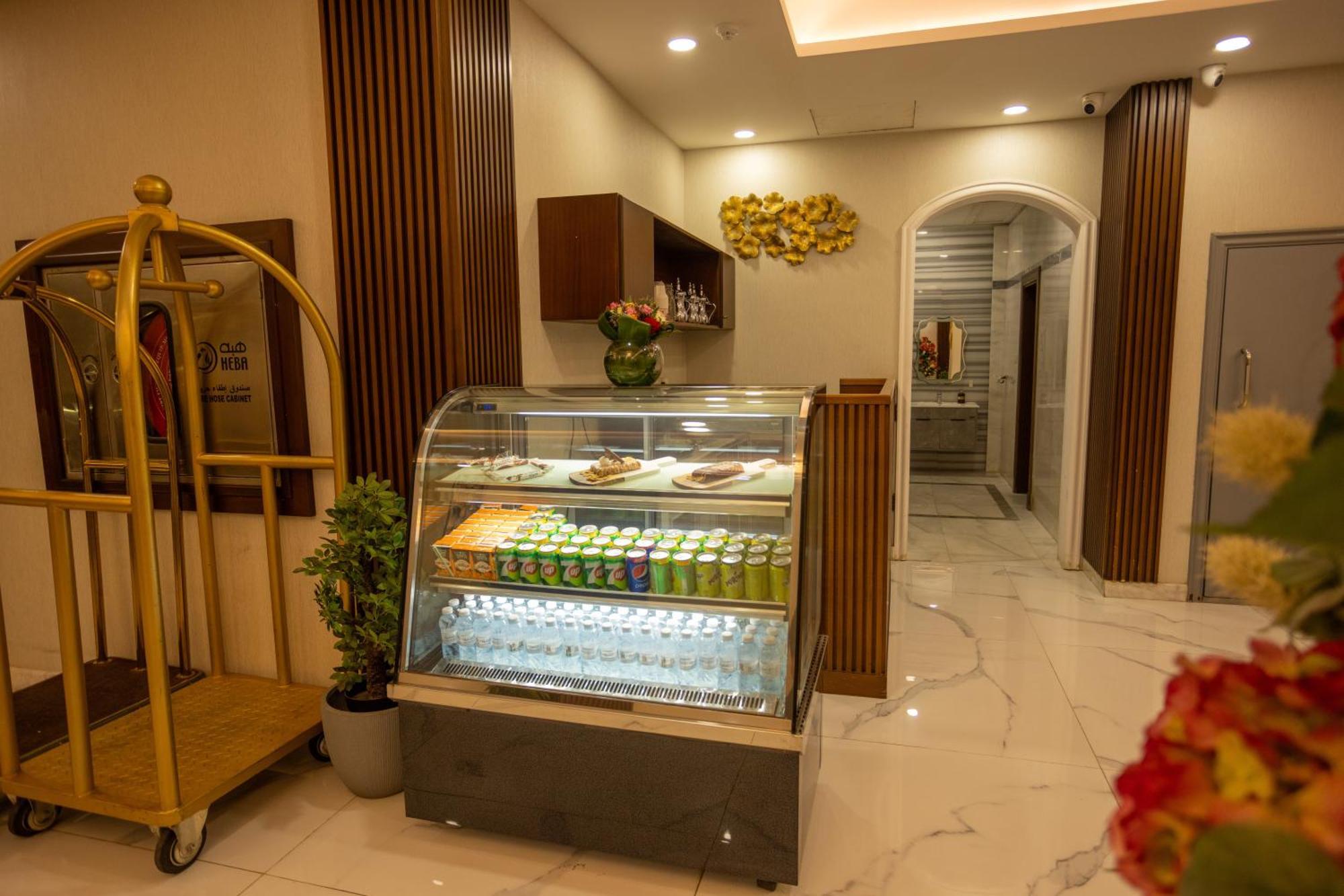 Laten Suites Andalus Mall Jeddah Exterior photo